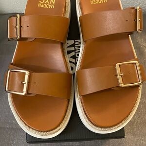 Steve Madden Tan Leather Sandals with Gold Buckles